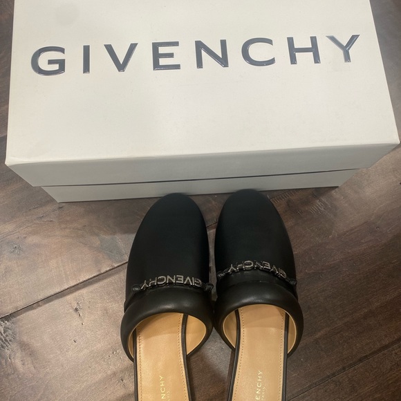 Givanchy Flats size 37 / US 7 - Picture 2 of 2